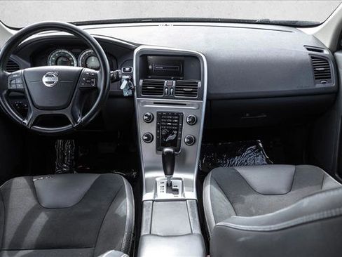 Used 2011 Volvo XC60 3.2 FWD image 18