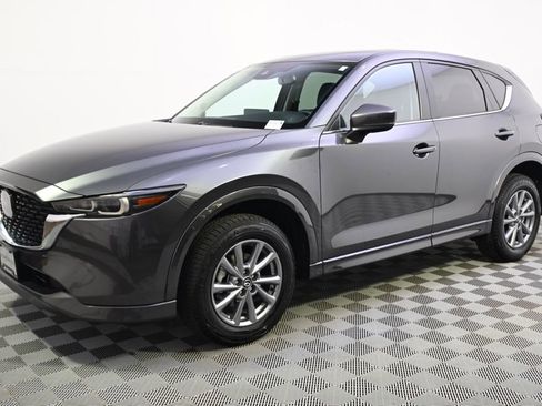 Used 2024 MAZDA CX-5 AWD 2.5 S w/ Preferred Package image 2