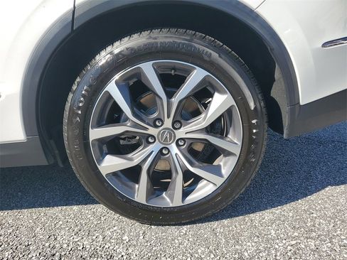 Certified 2023 Acura MDX FWD w/ Technology Package image 11