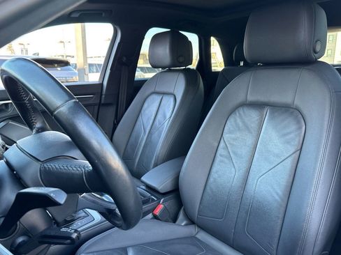 Used 2019 Audi Q3 2.0T Premium image 25