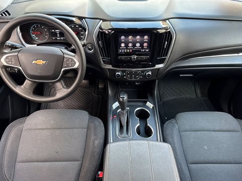Used 2020 Chevrolet Traverse LS image 14