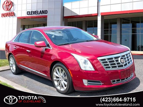 Used 2014 Cadillac XTS Luxury w/ Driver Awareness Package FWD image 1