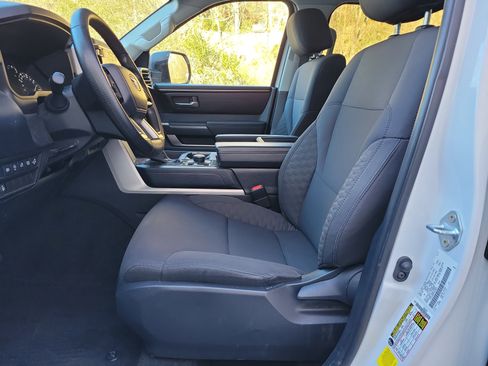 Used 2024 Toyota Tundra SR5 image 11