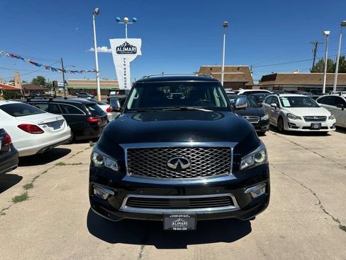 Used 2016 INFINITI QX80 4WD w/ Deluxe Technology Package image 2