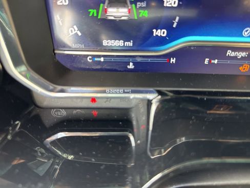 Used 2024 Chevrolet Silverado 2500 High Country w/ High Country Premium Package AWD/4WD image 58