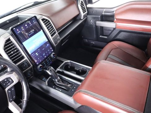 Used 2018 Ford F150 Platinum w/ Technology Package AWD/4WD image 40