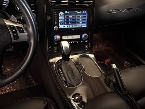 Used 2011 Chevrolet Corvette Coupe w/ Preferred Equipment Group RWD image 5