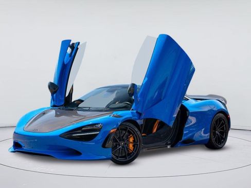 New 2027 McLaren 750S Spider RWD image 4