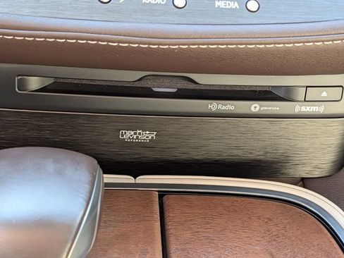 Used 2020 Lexus LS 500 w/ Interior Upgrade Package RWD image 16