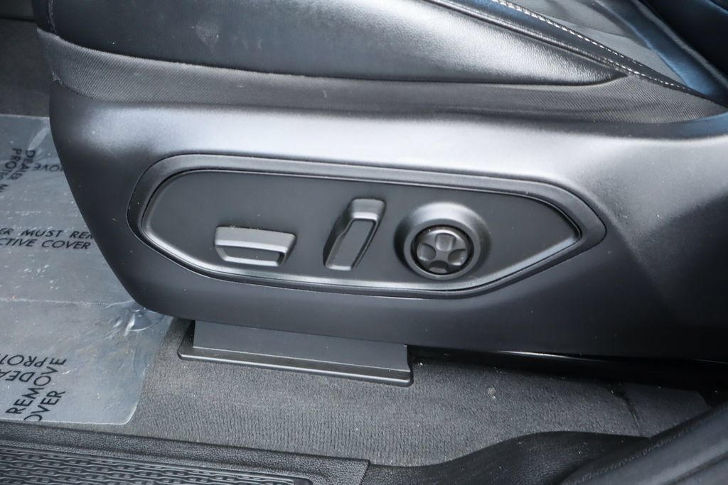 Used 2024 Jeep Grand Cherokee L Altitude RWD image 20