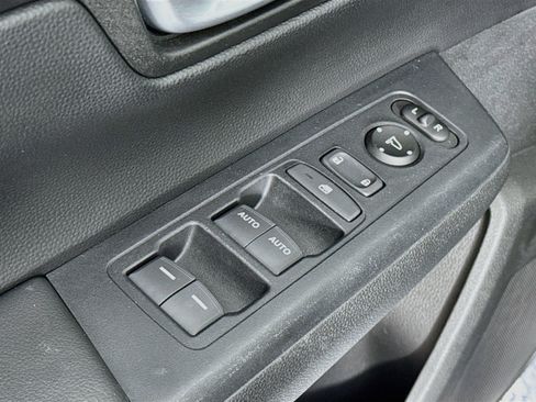 Certified 2024 Honda CR-V EX image 17