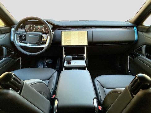 New 2026 Land Rover Range Rover SE AWD/4WD image 9