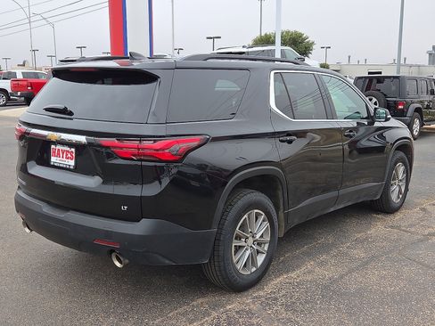 Used 2023 Chevrolet Traverse LT image 4