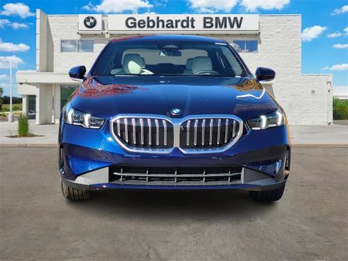 New 2026 BMW 530i xDrive w/ Convenience Package image 2