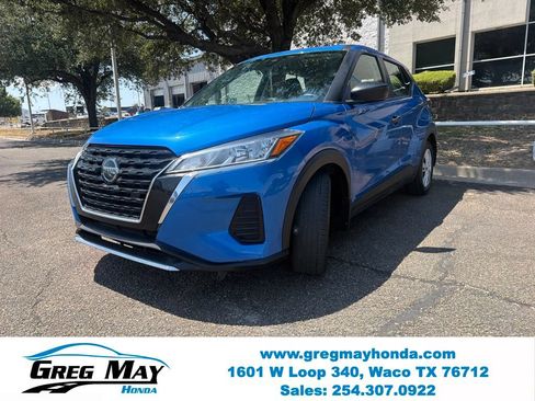 Used 2021 Nissan Kicks S FWD image 8