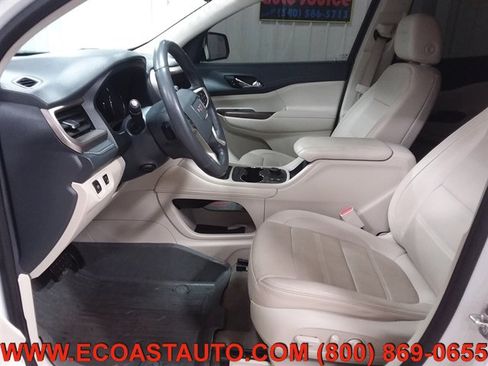 Used 2020 GMC Acadia Denali w/ Trailering Package image 10