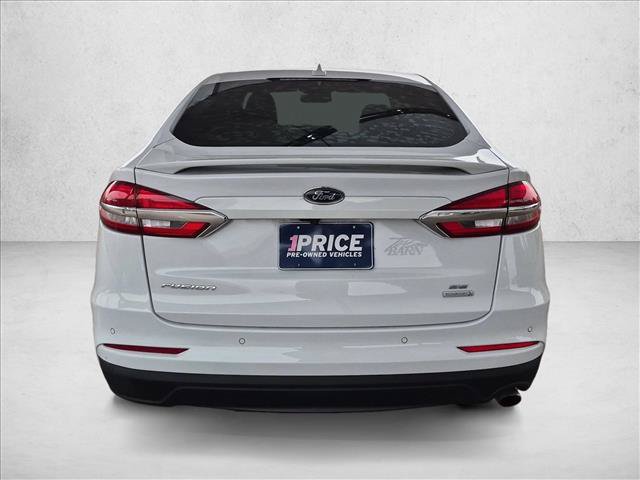 Used 2020 Ford Fusion SE w/ Equipment Group 151A FWD image 6