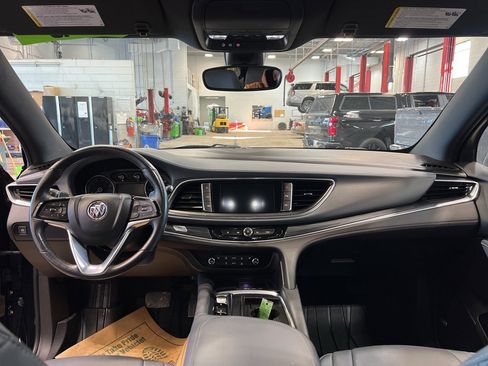 Used 2024 Buick Enclave Essence w/ Experience Buick Package image 21