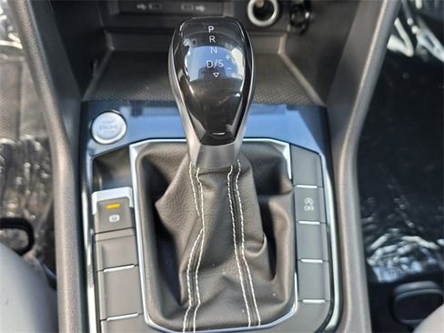 New 2026 Volkswagen Taos S image 17