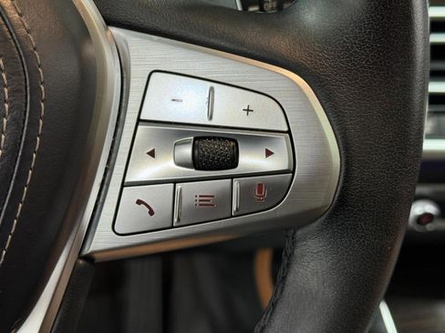 Used 2021 BMW X7 xDrive40i w/ Premium Package image 37