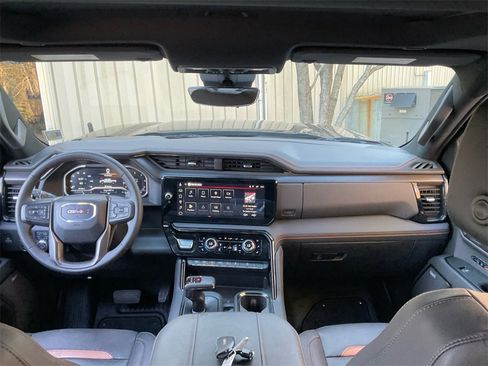 Used 2023 GMC Sierra 1500 AT4 w/ Technology Package image 19