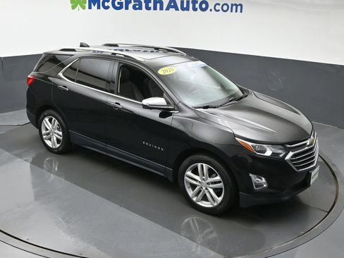 Used 2020 Chevrolet Equinox Premier image 3