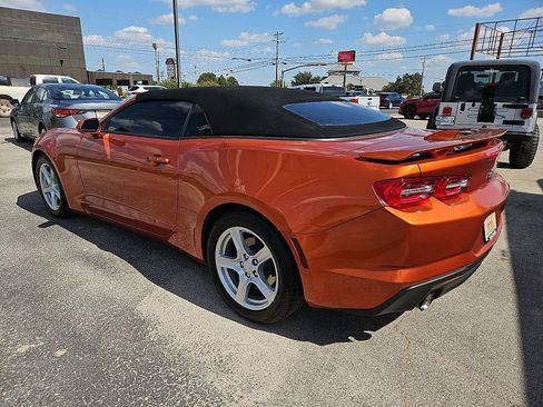 Used 2023 Chevrolet Camaro LT RWD image 4