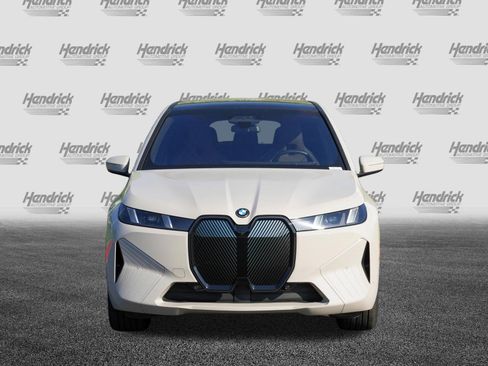 Certified 2026 BMW iX xDrive45 image 3
