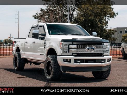 Used 2018 Ford F250 Platinum w/ Platinum Ultimate Package AWD/4WD image 1