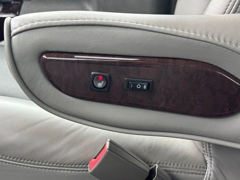 Used 2019 GMC Savana 2500 RWD image 36