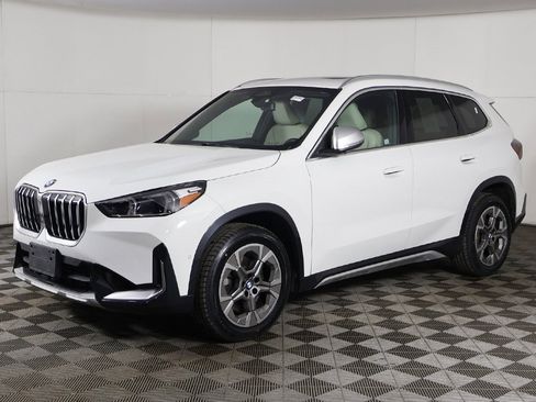 Used 2023 BMW X1 xDrive28i w/ Convenience Package image 8