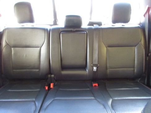 Certified 2022 Ford F150 Lariat w/ Equipment Group 502A High image 24