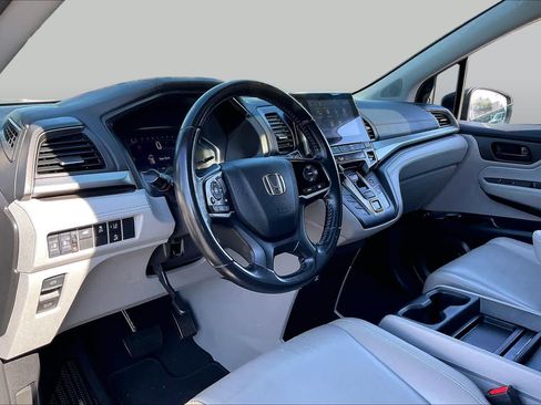 Used 2018 Honda Odyssey EX-L image 17