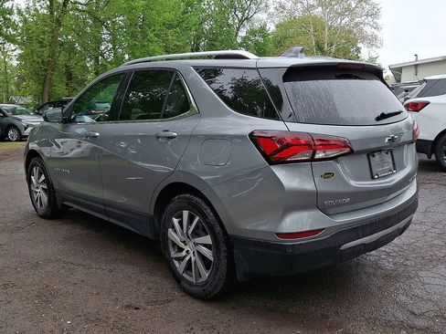 Used 2023 Chevrolet Equinox Premier AWD/4WD image 6