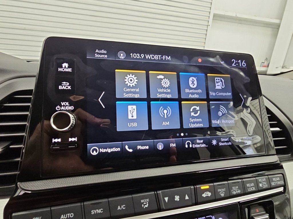 New 2027 Honda Odyssey Touring image 17