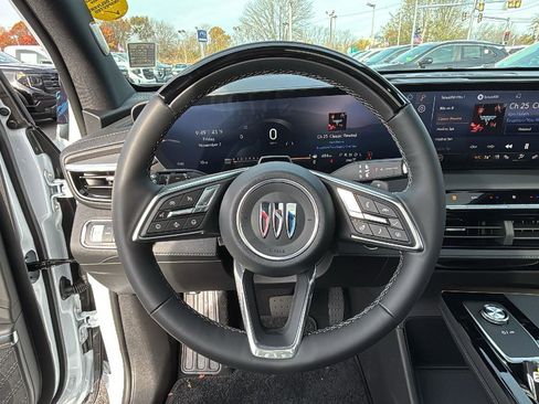 New 2026 Buick Enclave Avenir w/ Super Cruise Package image 17