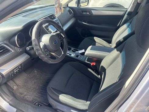 Used 2018 Subaru Outback 2.5i Premium AWD/4WD image 5