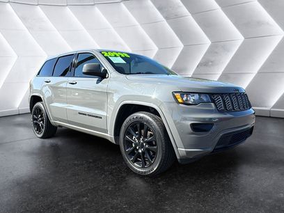 Used 2020 Jeep Grand Cherokee Altitude