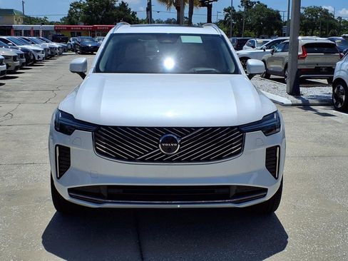 New 2026 Volvo XC90 B6 Ultra image 2