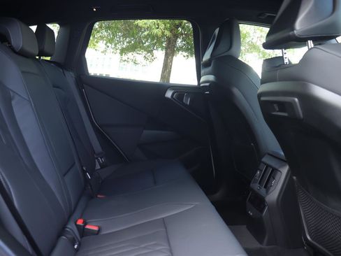 New 2026 BMW X3 xDrive30 w/ Premium Package image 23