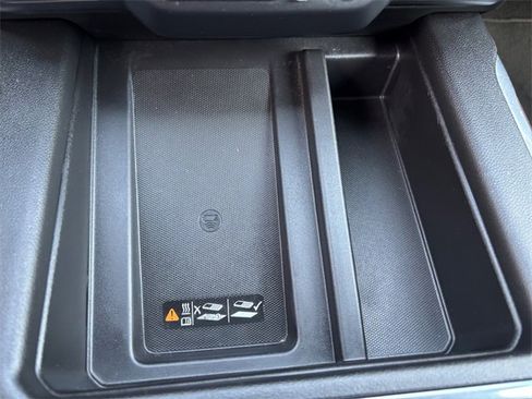 Used 2022 Chevrolet Silverado 3500 High Country image 24