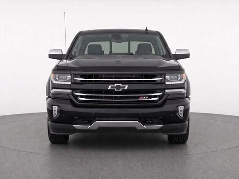 Used 2018 Chevrolet Silverado 1500 LTZ Z71 AWD/4WD image 2