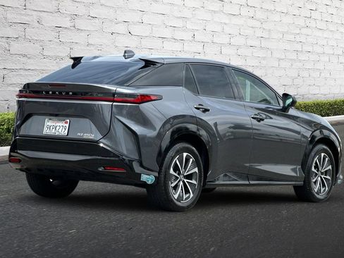 Used 2023 Lexus RZ 450e Premium w/ Technology Package AWD/4WD image 4