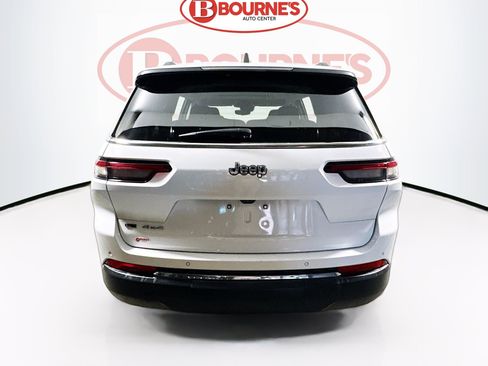 Used 2023 Jeep Grand Cherokee L Laredo w/ Luxury Tech Group I AWD/4WD image 9