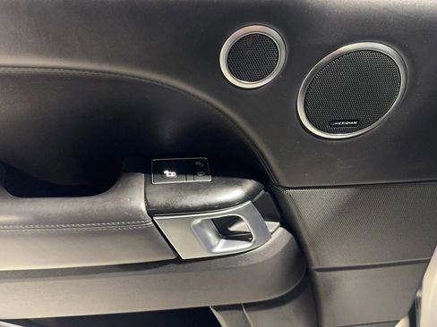 Used 2020 Land Rover Range Rover Sport HSE Dynamic image 22