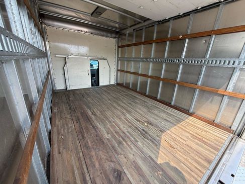 Used 2024 Ford E-350 and Econoline 350 Super Duty w/ Power Windows & Locks Group RWD image 10