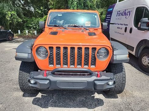 Used 2020 Jeep Gladiator Rubicon AWD/4WD image 2