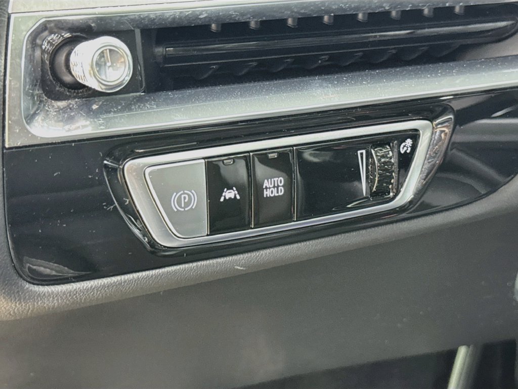 Used 2024 Cadillac Lyriq Sport AWD/4WD image 10