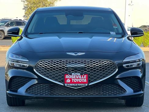 Used 2022 Genesis G70 2.0T image 10
