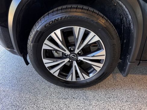 Used 2023 Nissan Rogue SV w/ SV Premium B Package AWD/4WD image 13